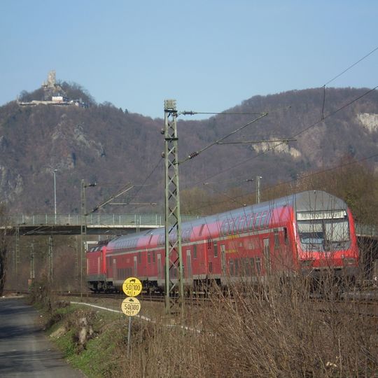 Fußgängerüberführung Alexander-von-Humboldt-Straße/Rheinpromenade