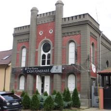 Fabric orthodox synagogue