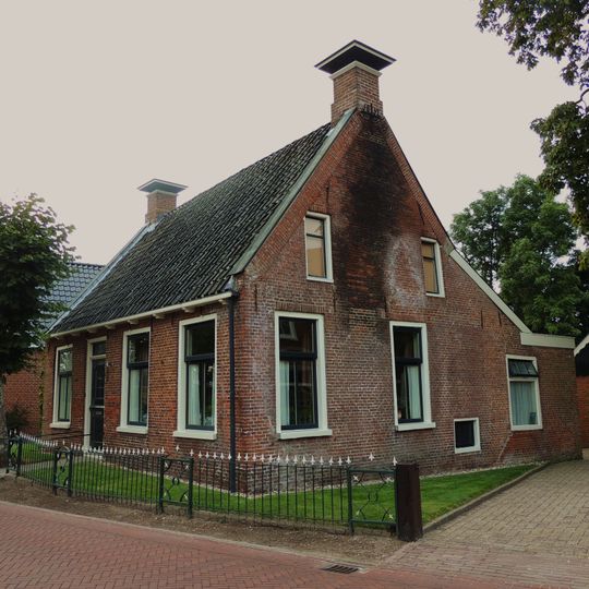 Kleasterwei 8, Veenklooster
