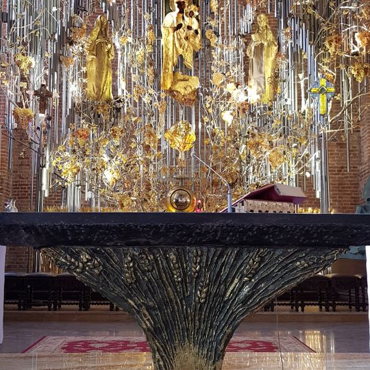 Bursztynowy Ołtarz Ojczyzny w bazylice św. Brygidy w Gdańsku