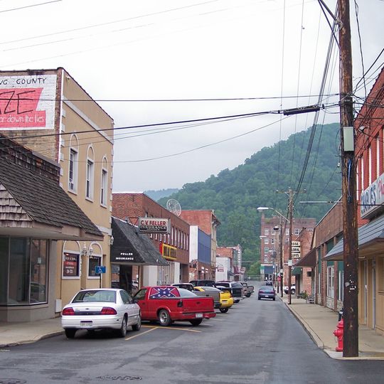 Mullens Historic District