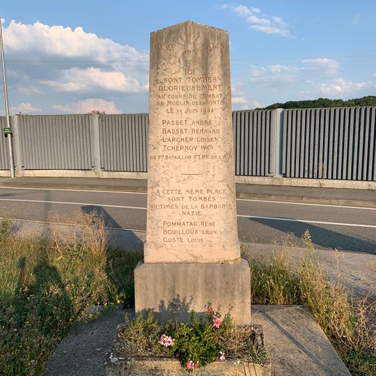 War memorial of Moulin-des-Ponts
