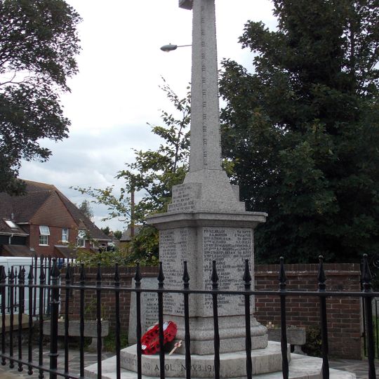 Birchington and Acol War Memorial and memorial enclosure