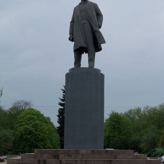 Statue of Lenin in Kremenchuk