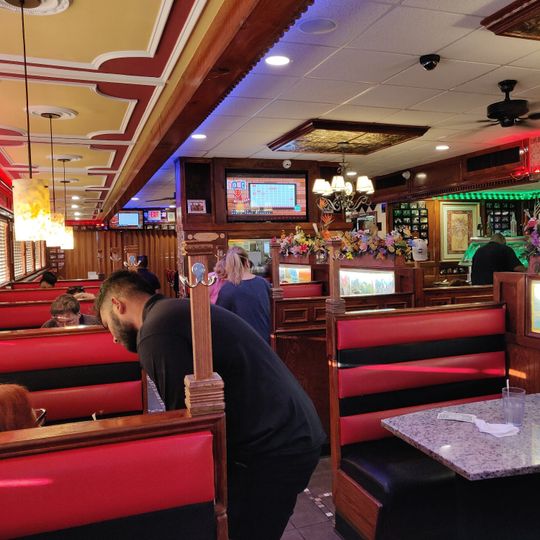 Four Seasons Diner Restaurant