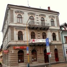 Meštiansky dom, nárožný