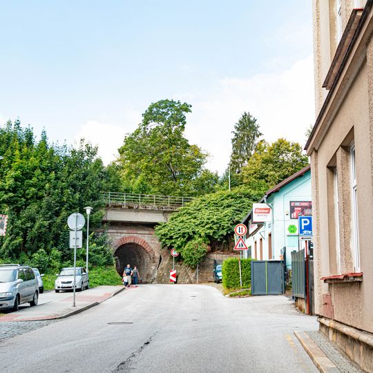 Železniční nadjezd