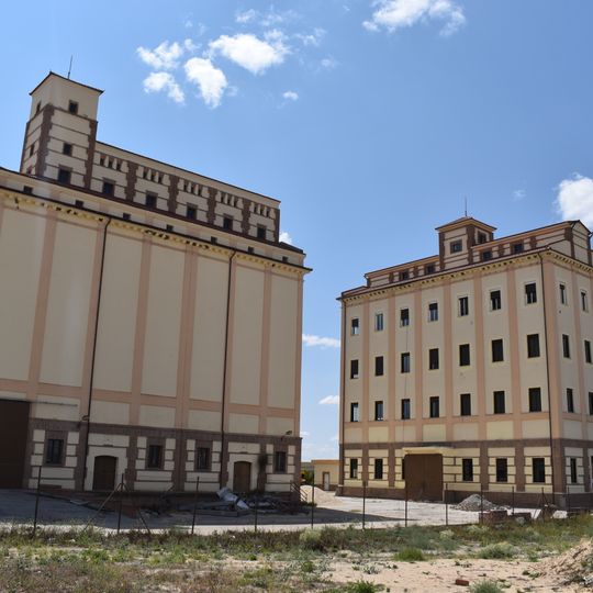 Silo de Madrigal de las Altas Torres