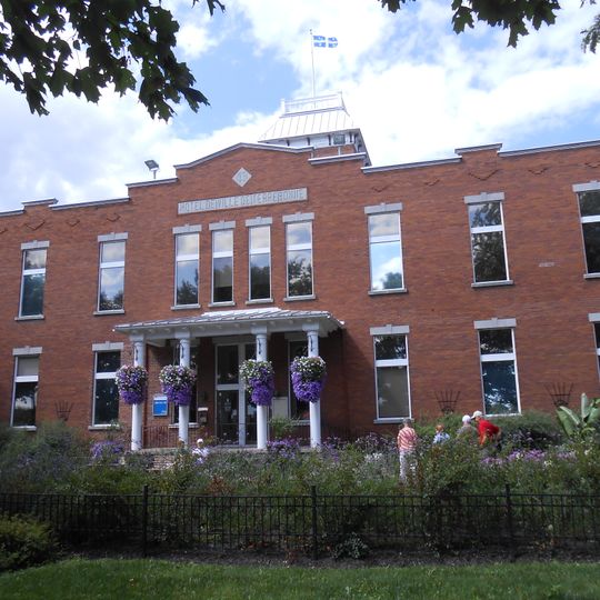 Hôtel de ville de Terrebonne