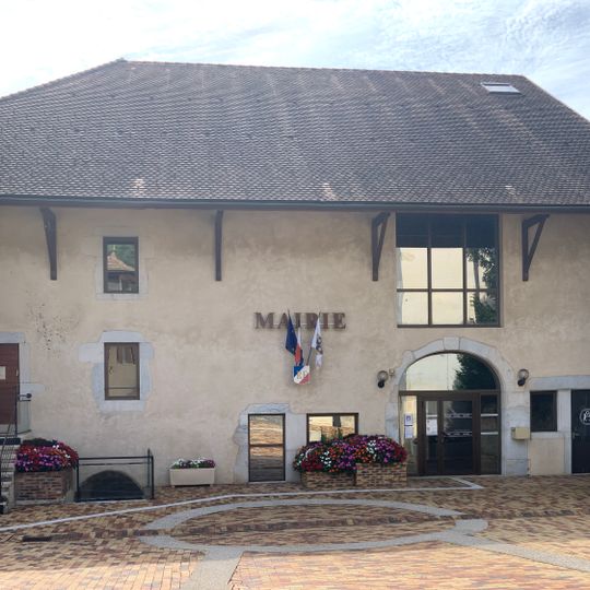 Town hall of Grilly