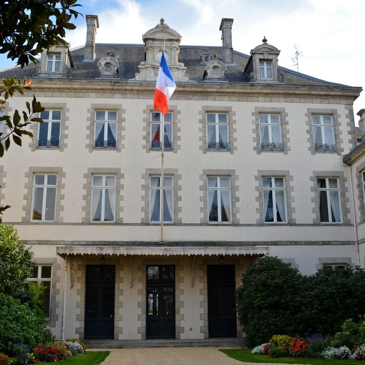 Prefecture hotel of Vendée