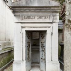 Grave of Gautier