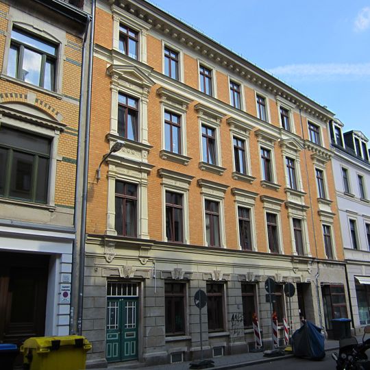 Miets- und Geschäftshaus Kreuzstraße 17