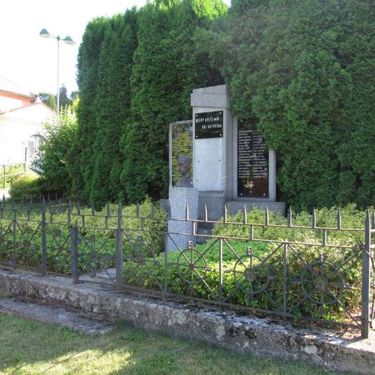 Pomník padlým ve Zbirohu