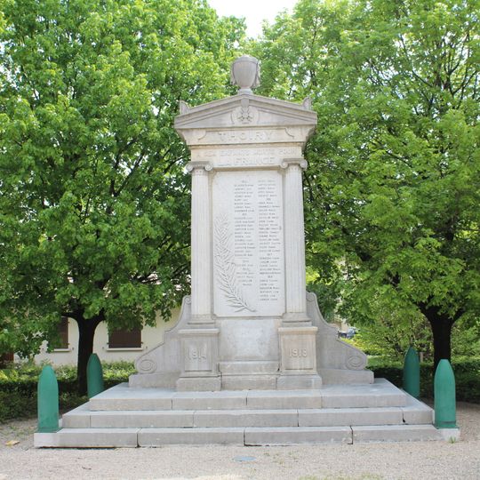 War memorial of Thoiry