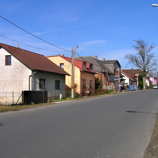 Pávov