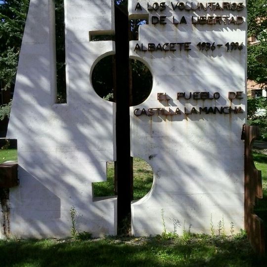Monumento a las Brigadas Internacionales