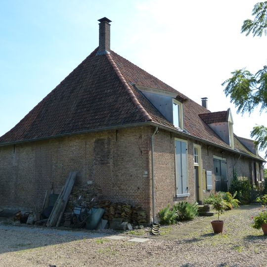 Hof te Dieren, Bombergse Huis