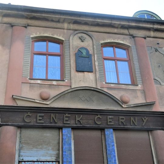 Pamětní deska Františka Náprstka na domě 243 ve Zlonicích