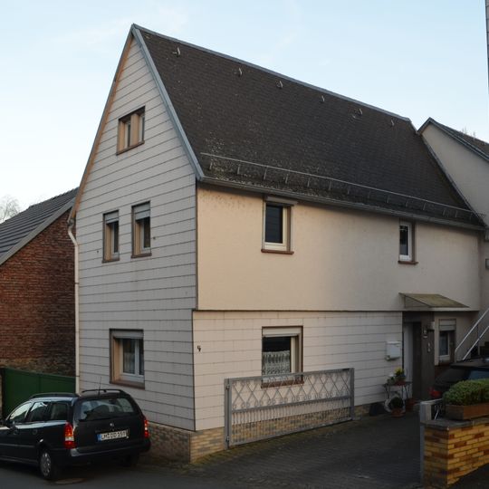 Wohnhaus Lahnstraße 4