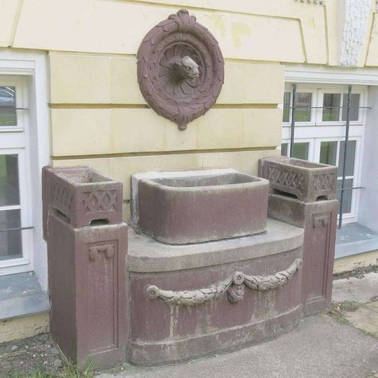 Malá kašna u Kamenných lázní v Teplicích