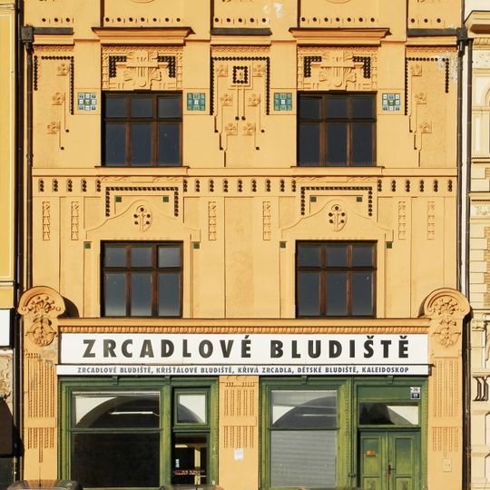 Velké náměstí 17