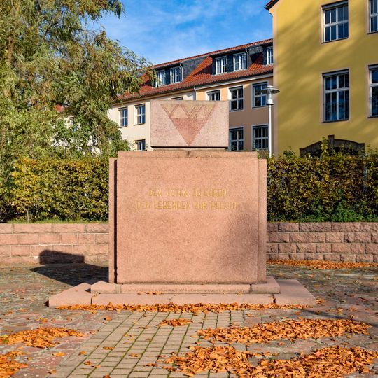 Denkmal für die Opfer des Naziregimes Mozartallee -