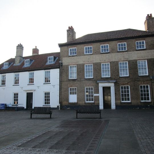7-9, Market Place