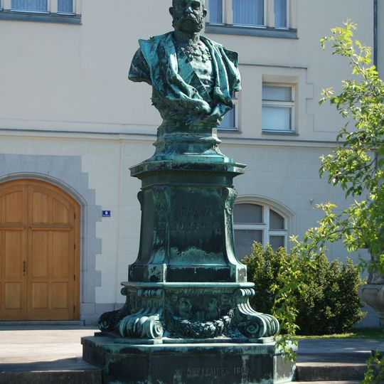 Persönlichkeitsdenkmal, Kaiser Franz Joseph-Denkmal