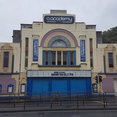 121 Eglinton Street, Bedford Social Club