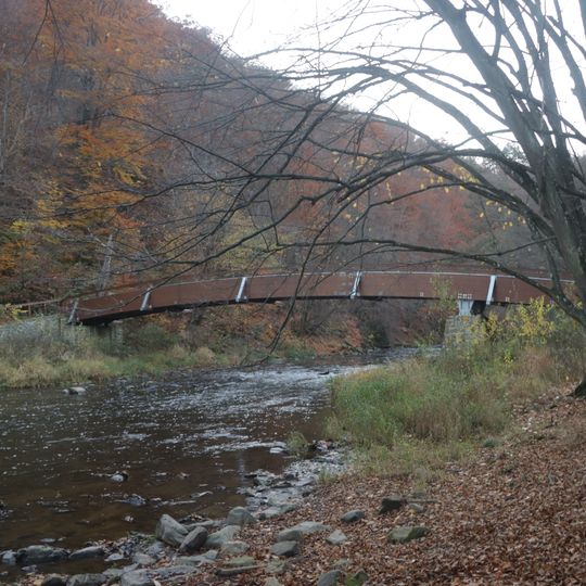 Lávka pod Vlčím kopcem
