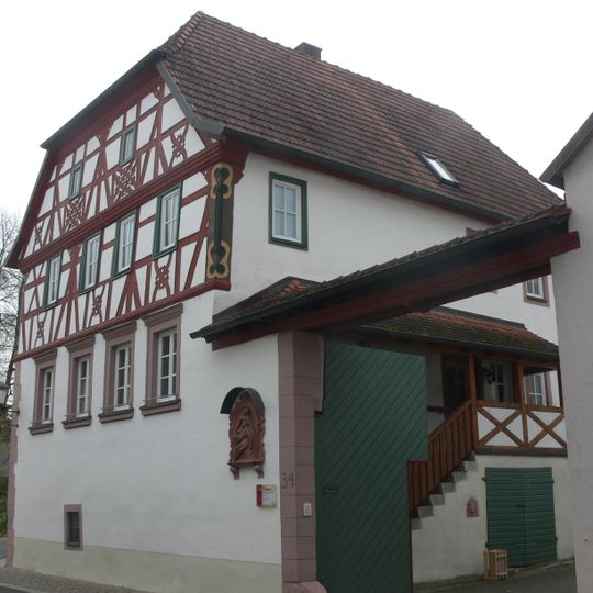 Hoftor Würzburger Straße 34 in Erlabrunn