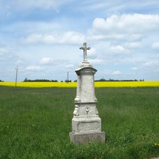 Kříž mezi Osovou a Březí v lokalitě Na Vrškách
