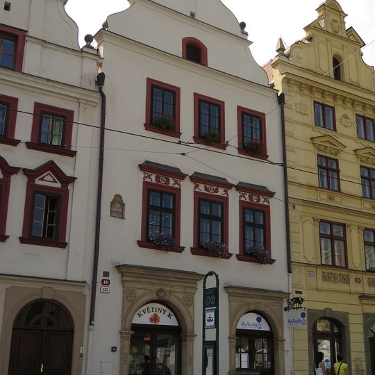 Náměstí Republiky 19