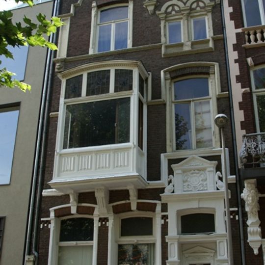 Wilhelminasingel 68, Maastricht