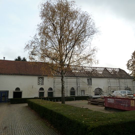 Vliek Castle: eastern building