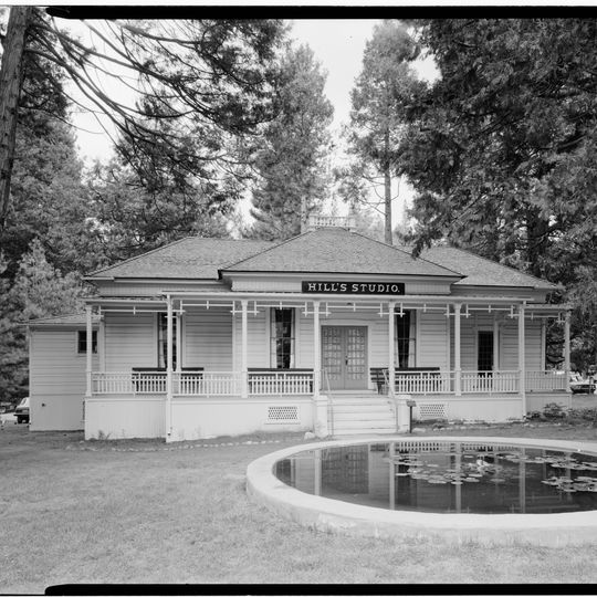 Wawona Visitor Center