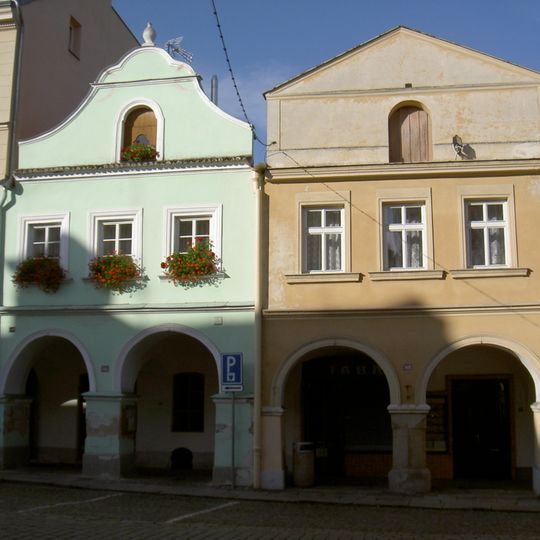 Náměstí Míru čp. 145