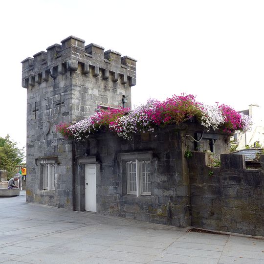 Kilkenny Castle-Gate Lodge