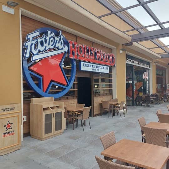 Foster's Hollywood