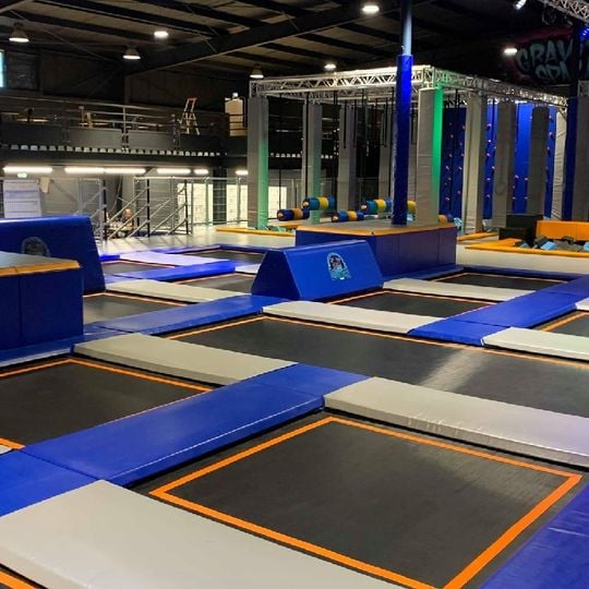 Trampoline Park Gravity Space Toulon La Garde Parc de Loisirs Anniversaire