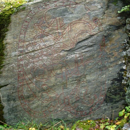Uppland Runic Inscription 266