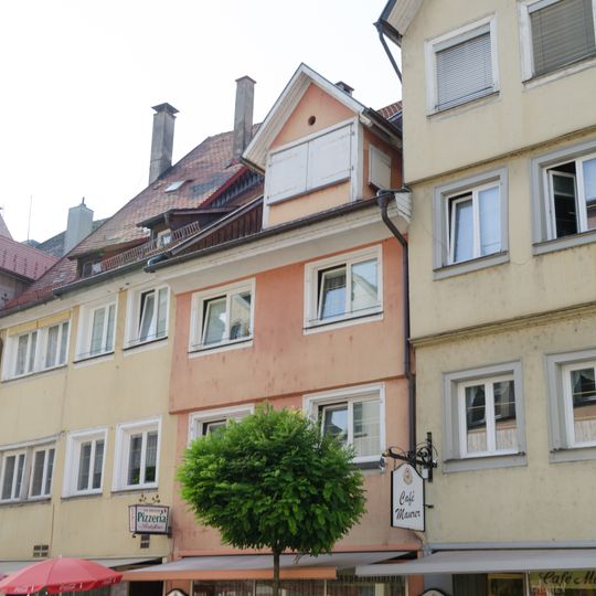 Wohn- und Geschäftshaus