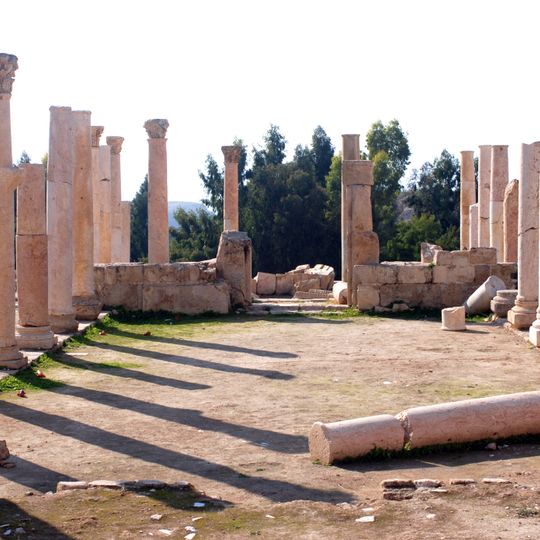 Pella