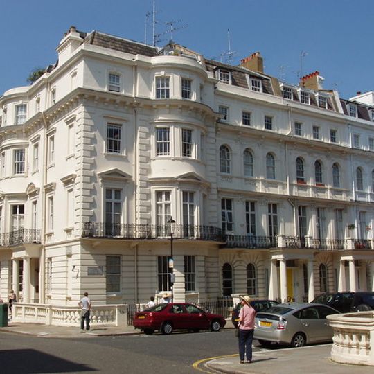 1-11, Stanley Gardens W11