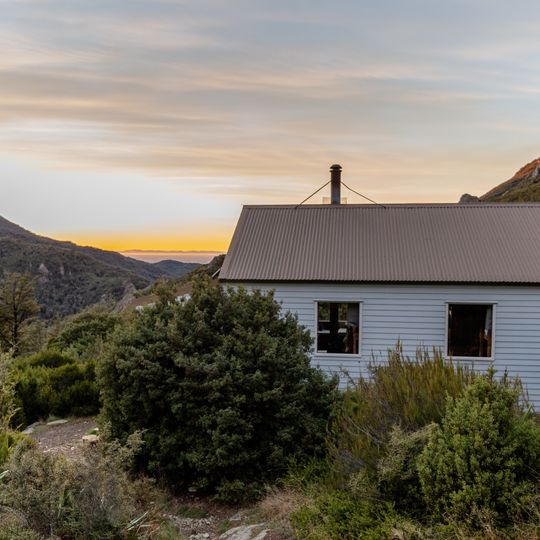 Pinnacles Hut