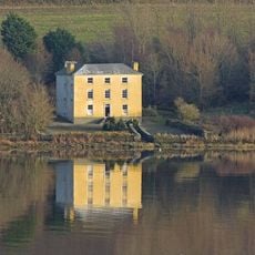 Bryn-y-mor, bryn-y-mor