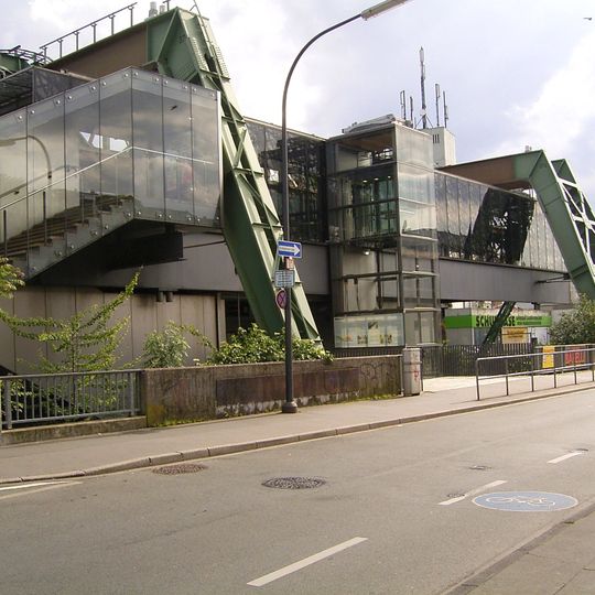 Schwebebahnstation Adlerbrücke