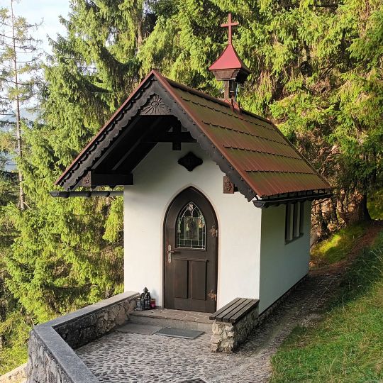Costaries chapel