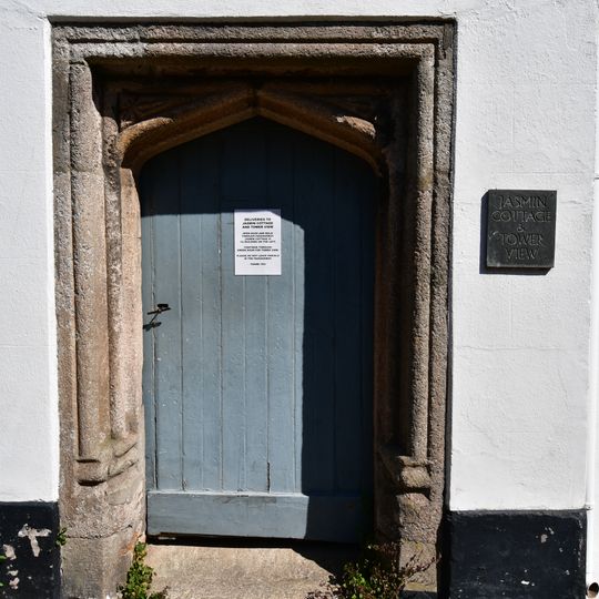 Entrance And Passage Adjoining No 4 And Leading To Jasmin Cottage And Tower View